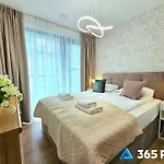 365pam - Leaf 6-osobowy