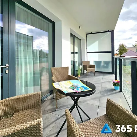 365pam - Leaf 6-osobowy Appartement *