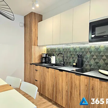 365pam - Leaf 6-osobowy *